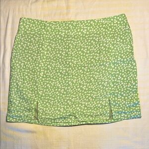 Daisy Street Green Daisy Print Mini Skirt size waist 34”